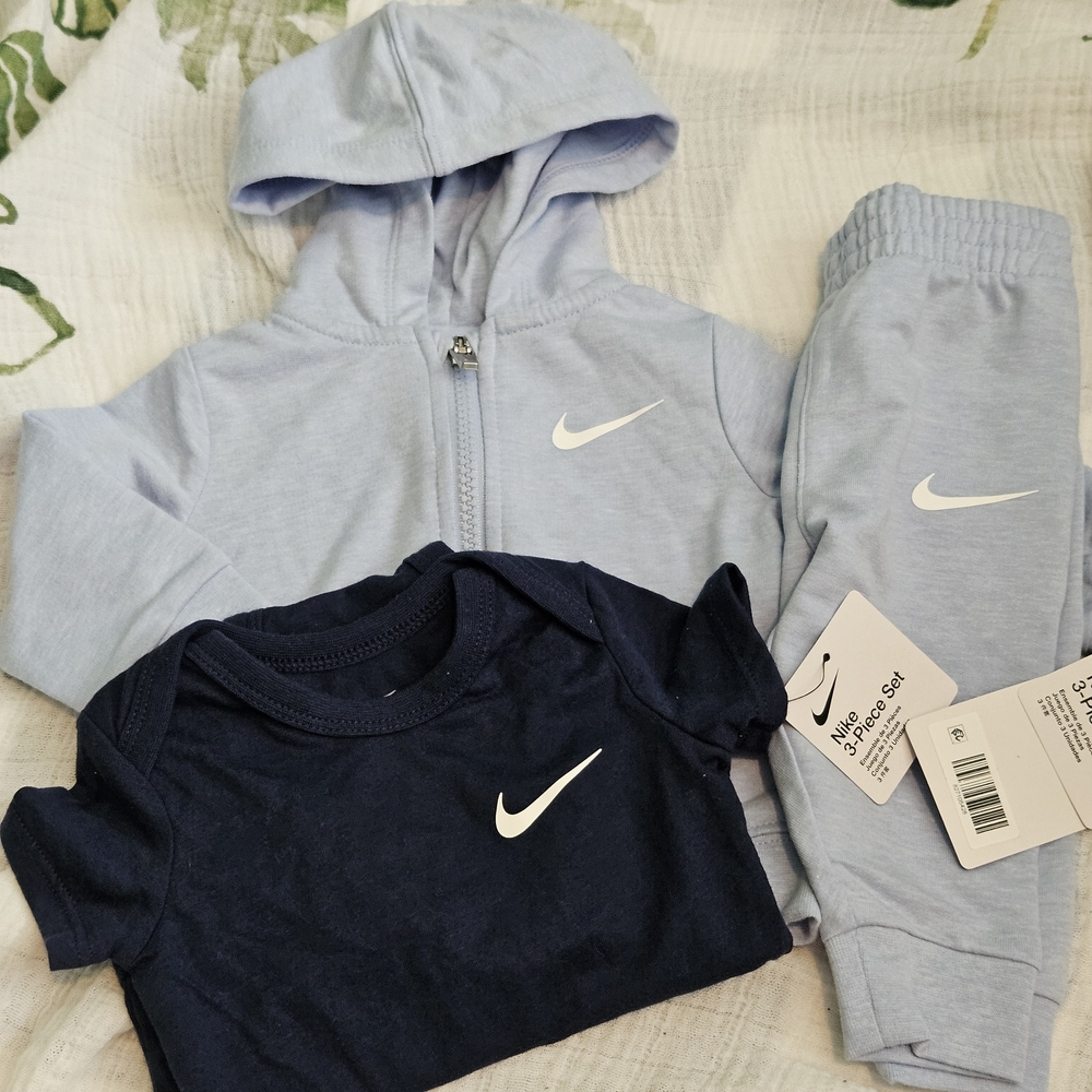 Nike Kids Light Blue and Navy Jogger Set